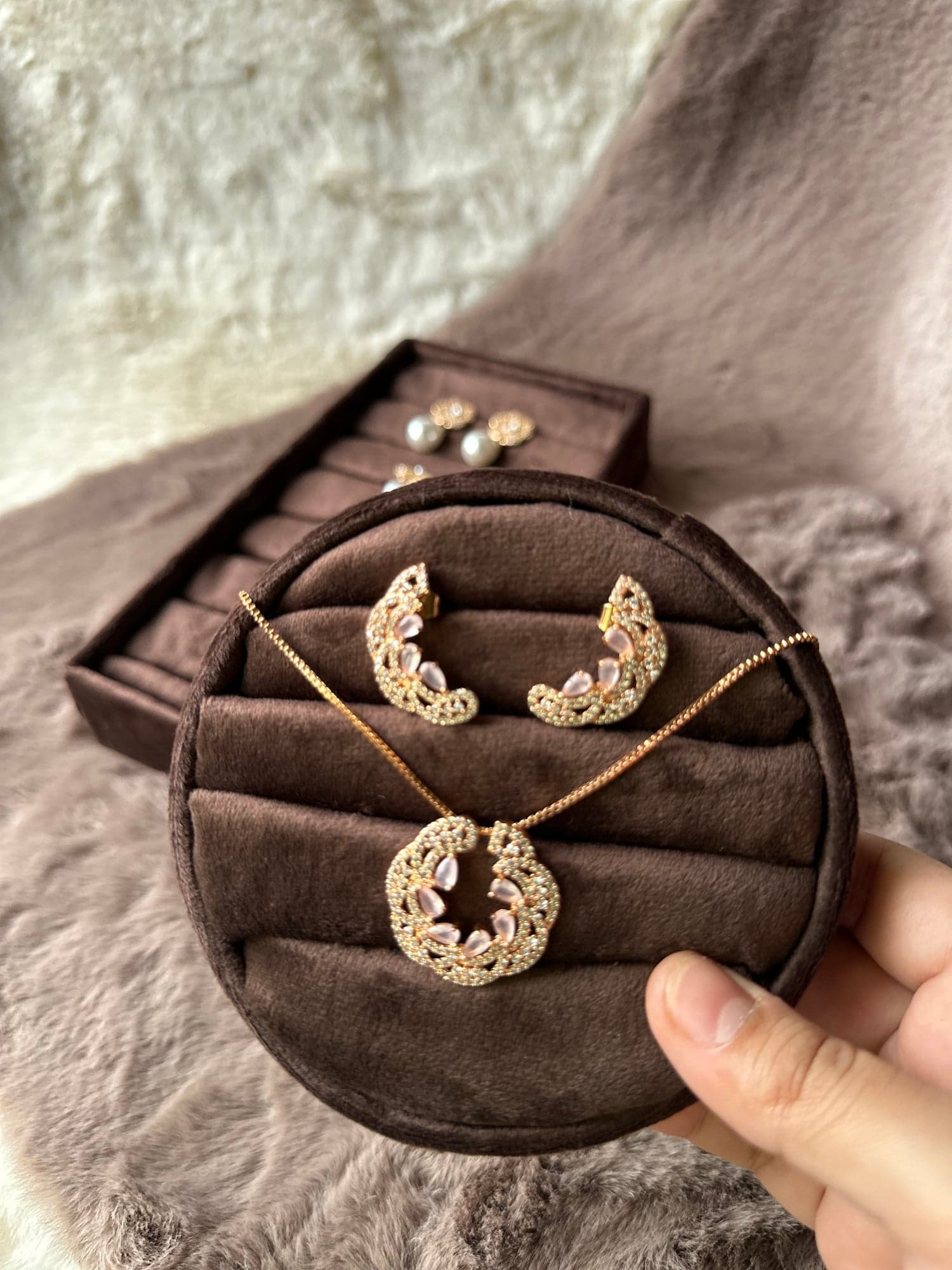 Rania Rose Gold Necklace Set